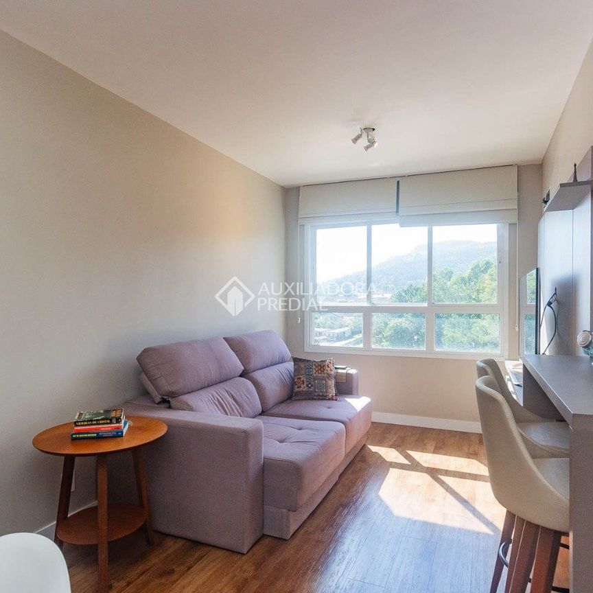 Apartamento com 2 quartos e 54m² para alugar em Jardim Carvalho, Porto Alegre. - Photo 1