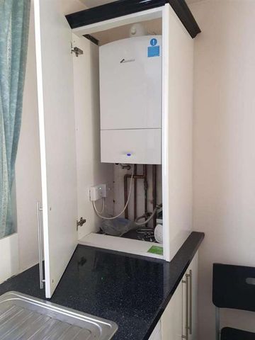 Sycamore Avenue, London, W5 - Photo 3