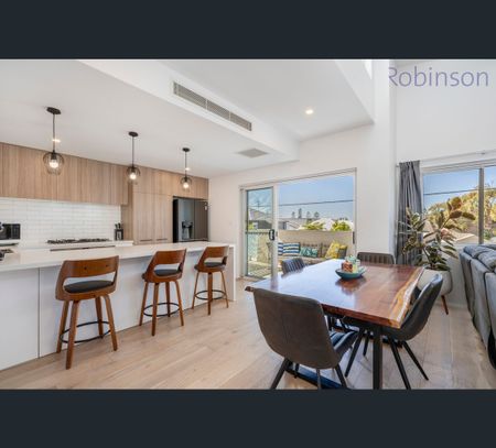 5/2 Winsor Street, Merewether, NSW 2291 - Photo 2