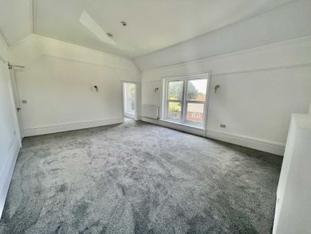 Innerwyke Manor, Felpham - Photo 2