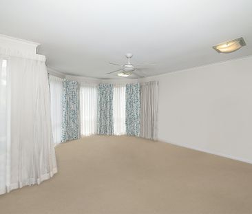 86 Park Ave, Clayfield QLD 4011 - House For Rent | Domain - Photo 1
