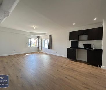 Location Appartement 1 pièce 41m² MONTAUBAN 82000 - Photo 1