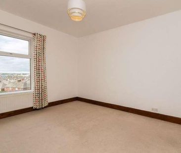 Newby Terrace, Barrow-in-furness, LA14 - Photo 5