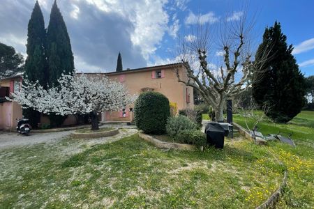 AIX EN PROVENCE LOT 4 - Aix Pont de L'Arc T4 de 78 m2 à la campagne - Photo 3