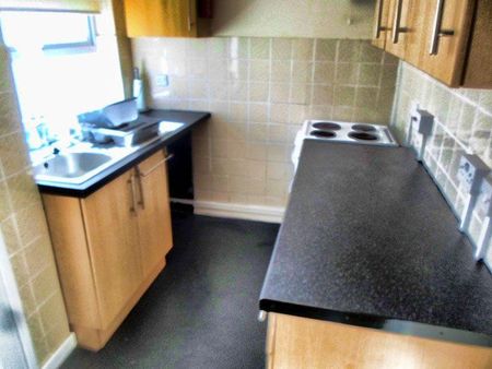 1 bedroom terraced house to rent - Photo 4