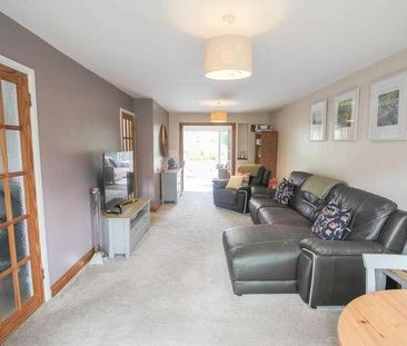 Hutton Bedroom, BS24 - Photo 2