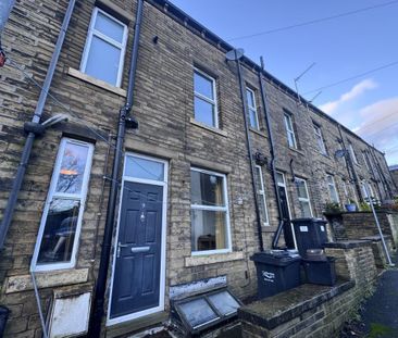 2 bedroom terraced house to rent - Photo 3