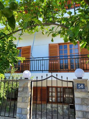 Μεζονέτα για ενοικίαση Κέντρο (Νέα Αγχίαλος) - Photo 1