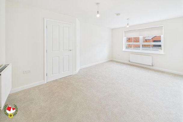 Sniggs Field Avenue, Winnycroft - Photo 1