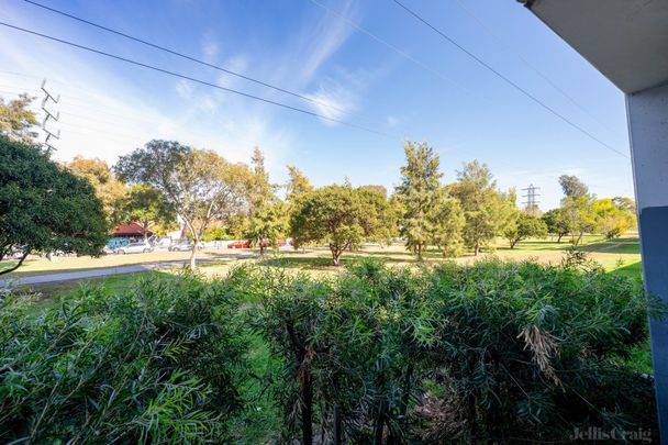 1/1 Lygon Street, Brunswick - Photo 1