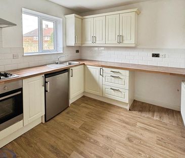 Cedar Avenue, Talke, Stoke-On-Trent - Photo 5