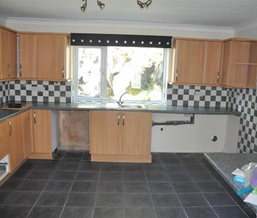 2 bedroom barn conversion to rent - Photo 3