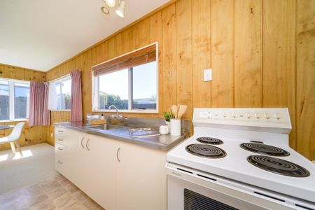 67A Benmore Avenue, Cloverlea, Palmerston North - Photo 2