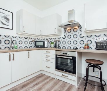 Room 11 16 Station Road, Hinckley - Photo 4