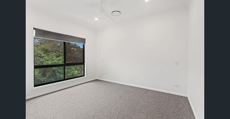 Prime Airlie Location! - Photo 3