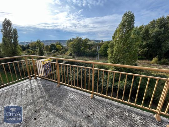 Location Appartement 2 pièces 43m² PETIT COURONNE 76650 - Photo 1