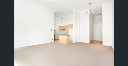 MODERN & CONVENIENTLY LOCATED - Photo 5