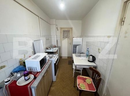 Apartament 3 camere, CAZARE MUNCITORI, mobilat si utilat, Rovine - Fotografie 5