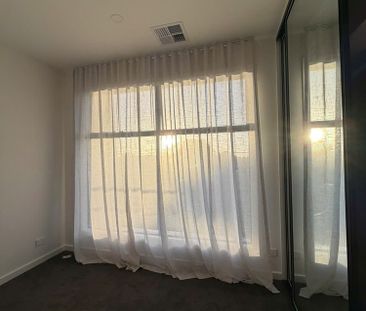 4-bedroom shared house / townhouse, Blyth Street - Photo 4