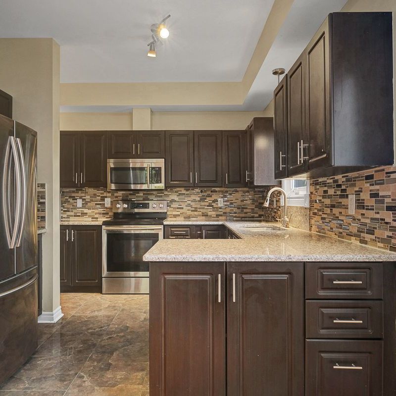 For Lease - 2194 Niagara Drive, Alta Vista and Area, Ontario - Photo 1