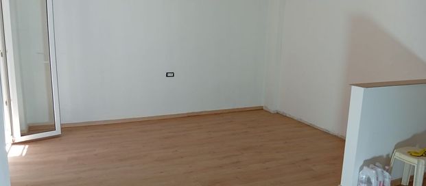 Eνοικιάζεται ισόγεια γκαρσονιέρα Θεσσαλονίκη Συκιές ( κοντά στο Β.Α.Ο ) - Φωτογραφία 1