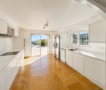 Location Maison 5 pièces 180m² NICE 06200 - Photo 4