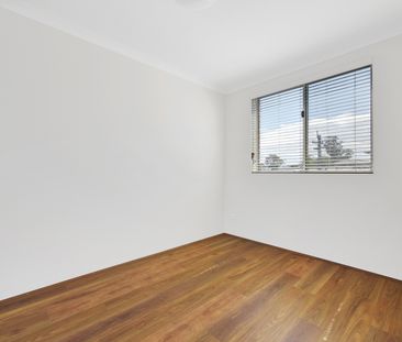 Newly renovated 2 bedroom unit in the heart of merrylands - Photo 1