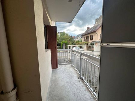 Location appartement 3 pièces 62.15 m² à Chambéry (73000) 4 - Photo 5