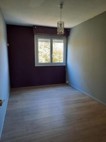 Location Appartement 5 pièces 101m² ORVAULT 44700 - Photo 2