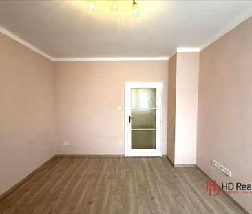 Kiadó felújított lakás - Győr - Fotó 3
