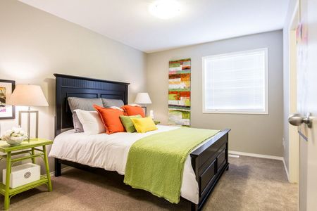 Three Bedroom 1.5 Bath - Photo 5