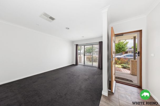 12 Graziers Road, Googong NSW 2620 - House For Rent | Domain - Photo 1