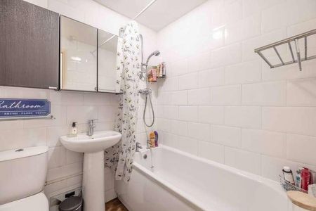 Penn Road, Datchet, Berkshire, SL3 - Photo 5