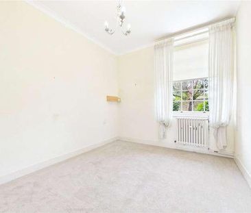 Swallowfield Park, Swallowfield, Reading, Berkshire, RG7 - Photo 4