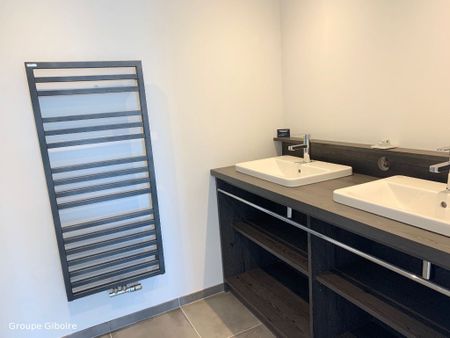 Appartement T3 à louer - 67 m² - Photo 3