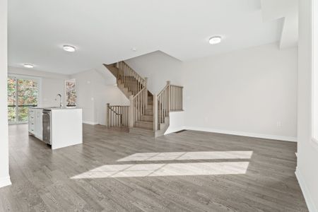 For Lease - 15 Folcroft Street, Brampton, Ontario - Photo 3