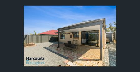 EASY LIVING IN PARADISO ESTATE - Photo 2