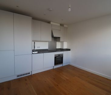 Regent House, Basildon - Photo 1