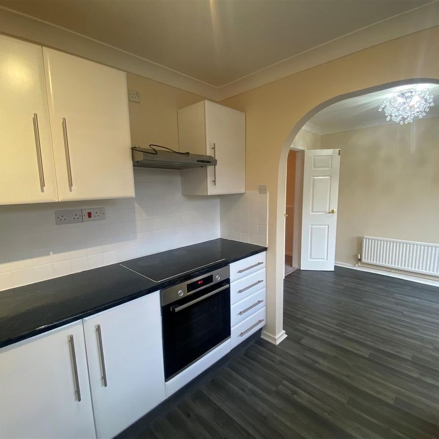 3 bedroom House unspecified to let - Photo 1