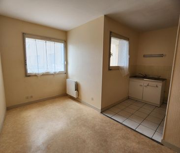 Appartement lumineux avec balcon – La Ferté-Bernard (proche centre-... - Photo 5