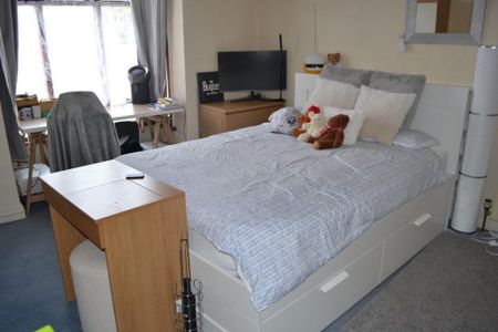 6 bedroom house to rent - Photo 5