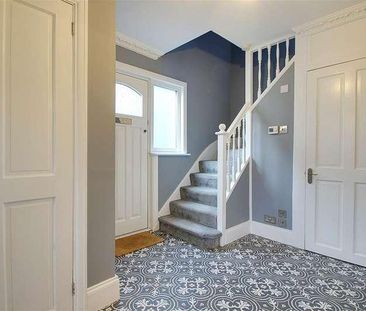 Woodlands Avenue, Berkhamsted, HP4 - Photo 3