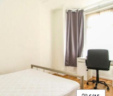 Room in a Shared House, Foxhall Road, NG7 - Photo 2