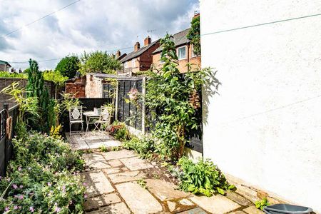 Brough Street West, Macclesfield, SK11 - Photo 5