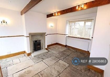 2 bedroom terraced house to rent - Photo 3