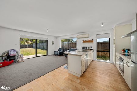 Perfect Family Home - Photo 3