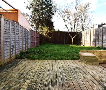 The Crescent, Croydon, CR0 - Photo 3