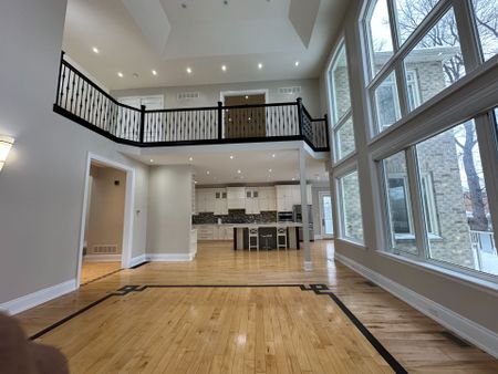 For Lease - 2613 Fifth Line, Mississauga, Ontario - Photo 2