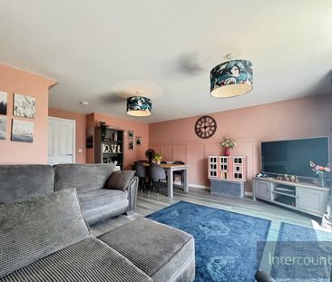 3 Bedroom Semi Detached House To Rent - Photo 1