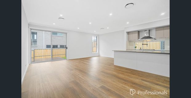 Family Home in Box Hill - Photo 1